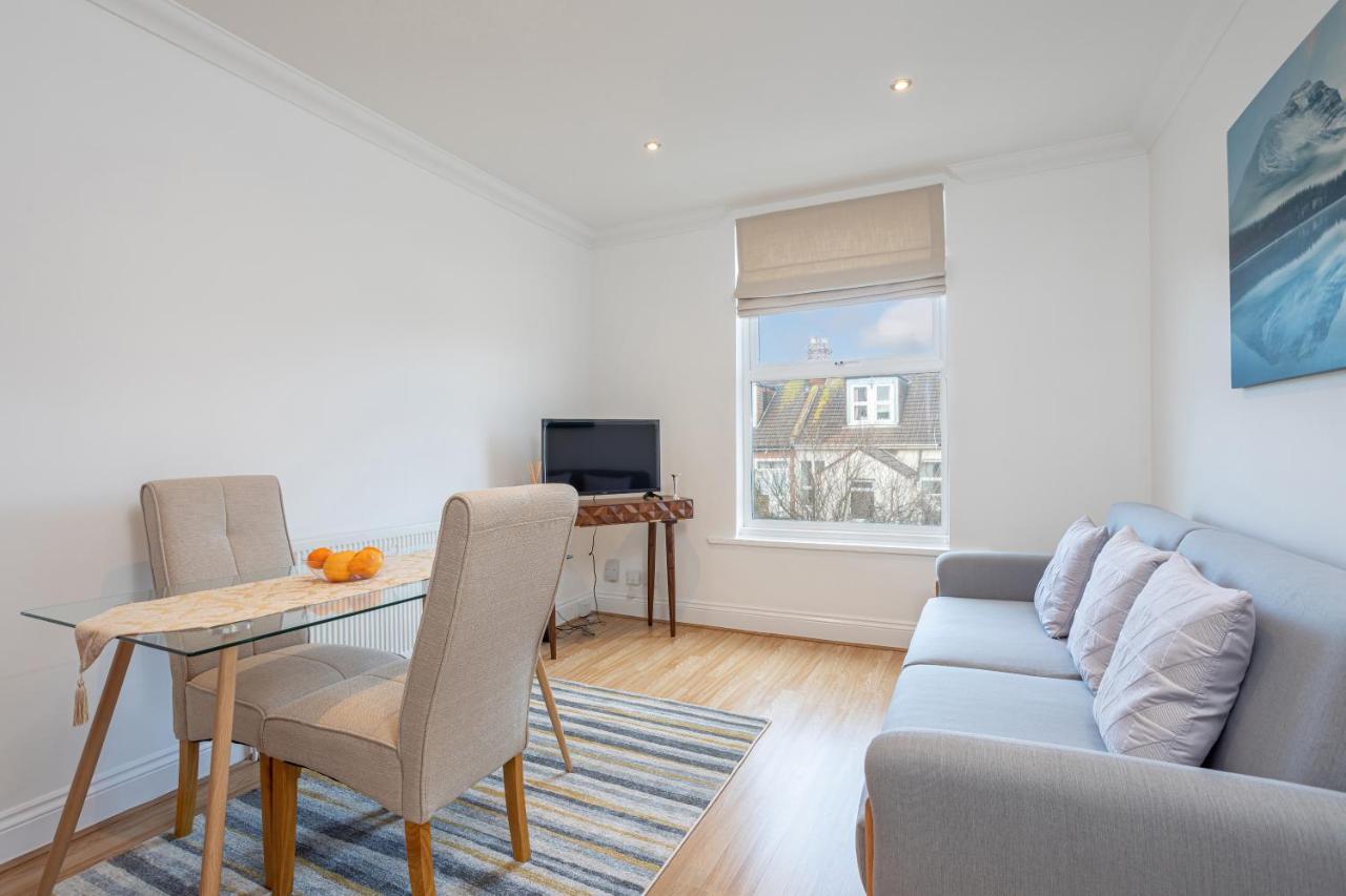 Luxury Granada Apartments - 1 & 2 Bed Flats W Free Parking Perfect For Contractors, Students Near The Beach Πόρτσμουθ Εξωτερικό φωτογραφία
