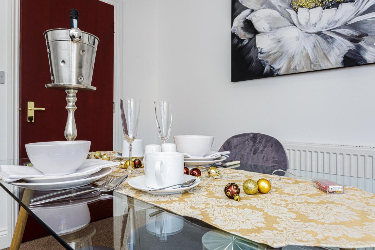 Luxury Granada Apartments - 1 & 2 Bed Flats W Free Parking Perfect For Contractors, Students Near The Beach Πόρτσμουθ Εξωτερικό φωτογραφία