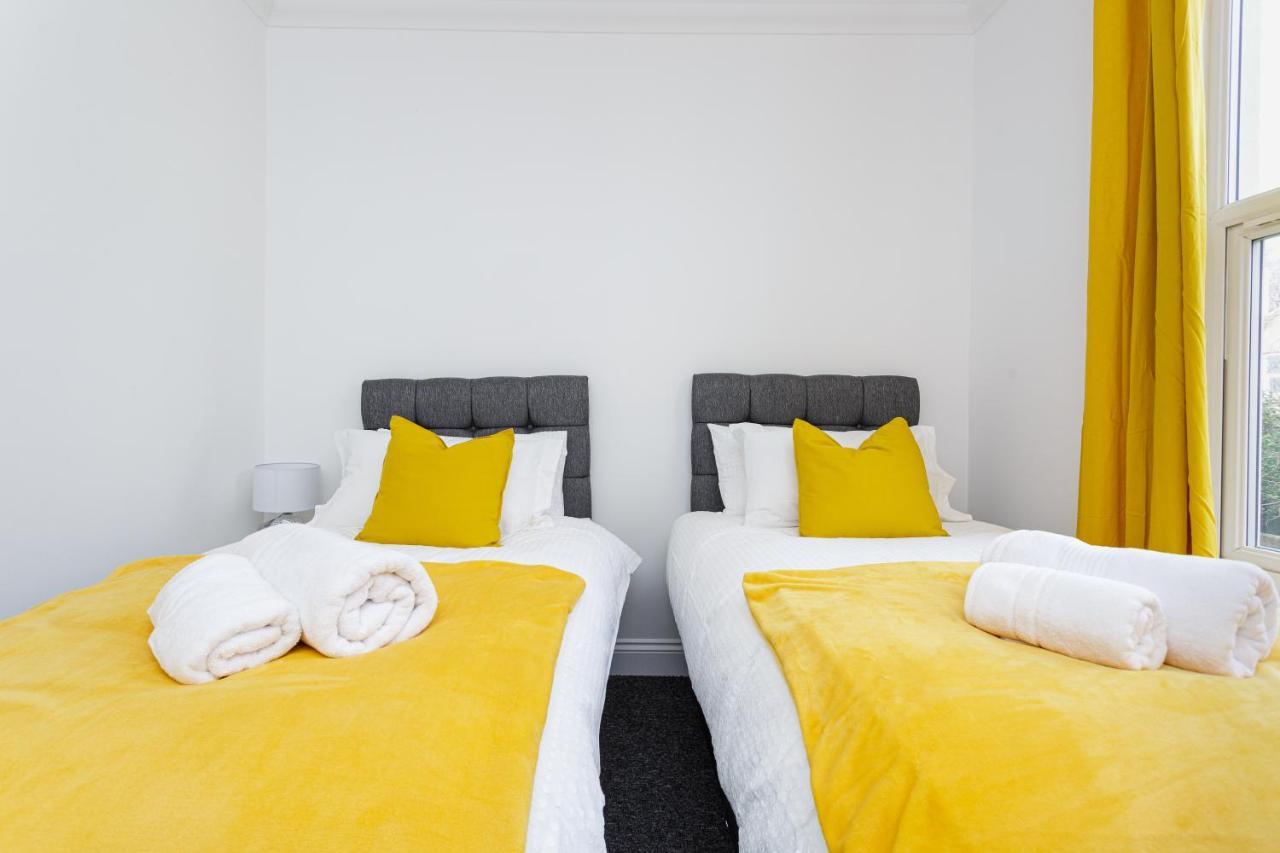 Luxury Granada Apartments - 1 & 2 Bed Flats W Free Parking Perfect For Contractors, Students Near The Beach Πόρτσμουθ Δωμάτιο φωτογραφία